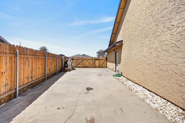 8416 Ancho Way, Elverta, CA 95626