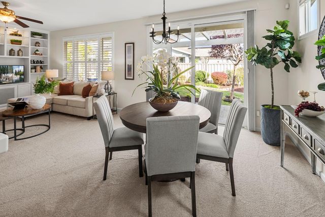 649 Wagon Wheel Ln, Lincoln, CA 95648