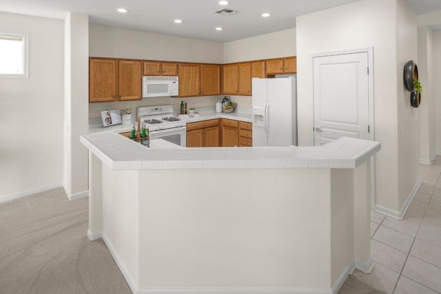 649 Wagon Wheel Ln, Lincoln, CA 95648