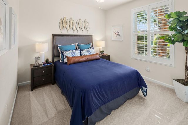 649 Wagon Wheel Ln, Lincoln, CA 95648