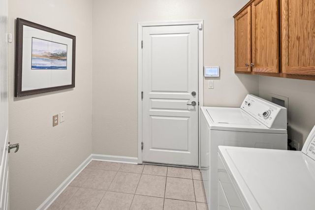 649 Wagon Wheel Ln, Lincoln, CA 95648