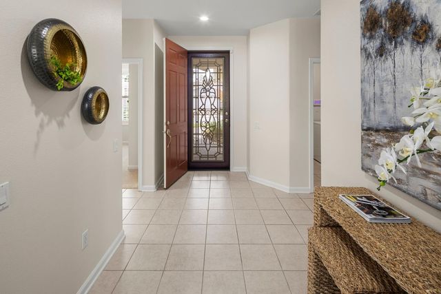 649 Wagon Wheel Ln, Lincoln, CA 95648