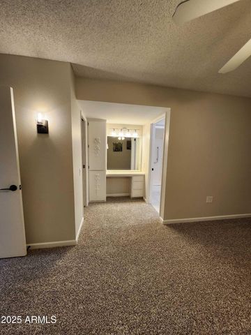 10922 W WELK Drive, Sun City, AZ 85373