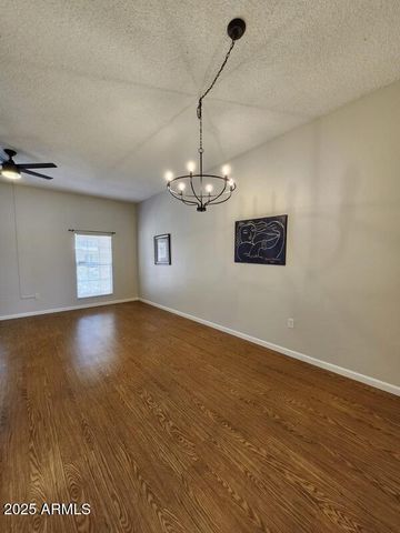 10922 W WELK Drive, Sun City, AZ 85373