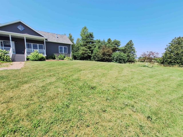 68 Firefly Lane, St. Albans Town, VT 05478