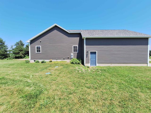 68 Firefly Lane, St. Albans Town, VT 05478