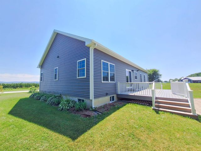 68 Firefly Lane, St. Albans Town, VT 05478