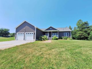 68 Firefly Lane, St. Albans Town, VT 05478