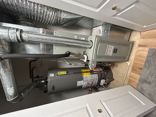 103 Enclave Circle C, Bolingbrook, IL 60440