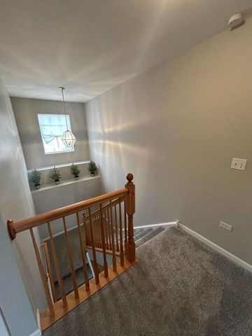 103 Enclave Circle C, Bolingbrook, IL 60440