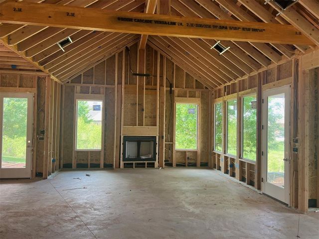10109 SW 27th Street, Yukon, OK 73099