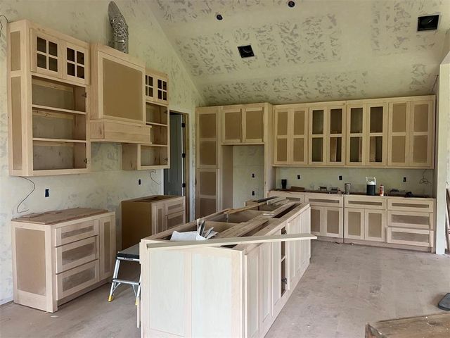 10109 SW 27th Street, Yukon, OK 73099