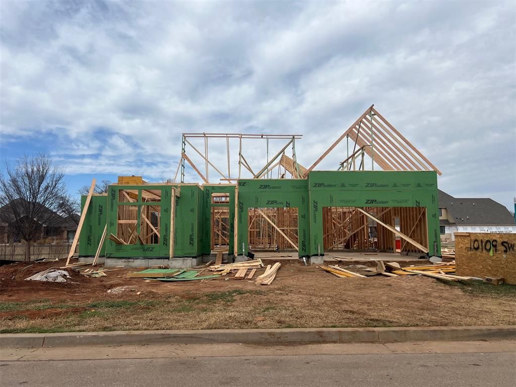 10109 SW 27th Street, Yukon, OK 73099