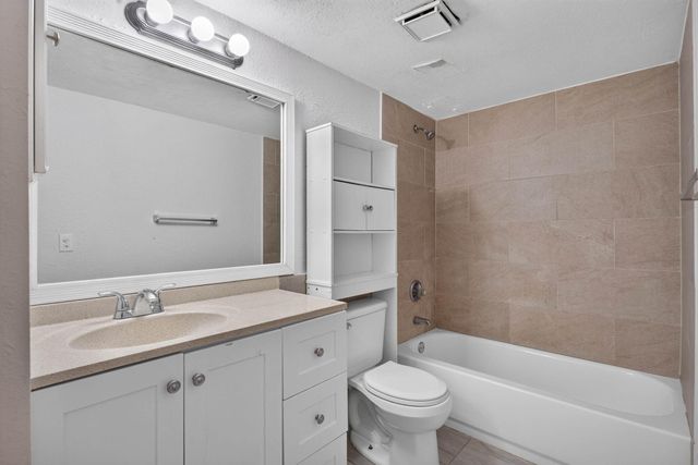 3760 NW 115TH Avenue 1-4, Coral Springs, FL 33065