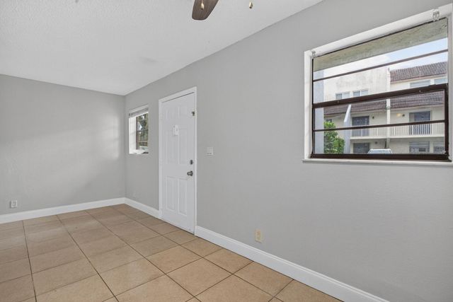 3760 NW 115TH Avenue 1-4, Coral Springs, FL 33065