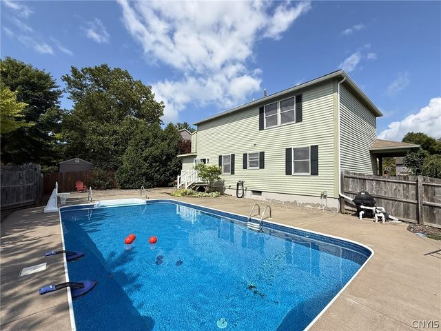 5773 Innsbruck Road, Manlius, NY 13057