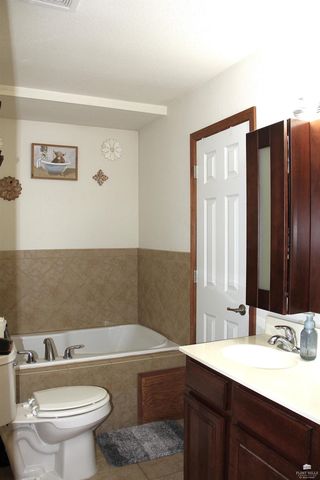 8900 Butterfly Lane, Manhattan, KS 66502