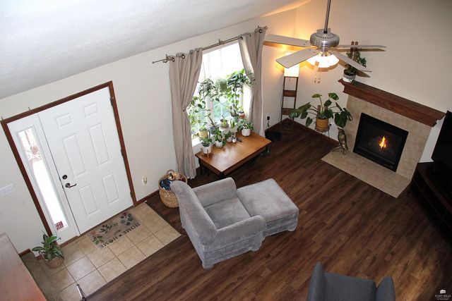 8900 Butterfly Lane, Manhattan, KS 66502