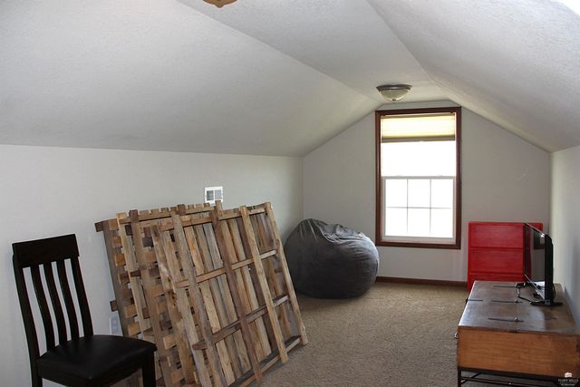 8900 Butterfly Lane, Manhattan, KS 66502