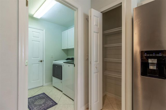 15691 SW 11TH COURT ROAD, Ocala, FL 34473