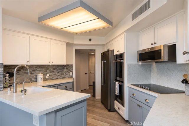 222 Monterey Road 1205, Glendale, CA 91206