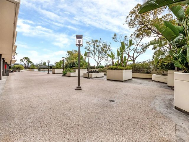 222 Monterey Road 1205, Glendale, CA 91206