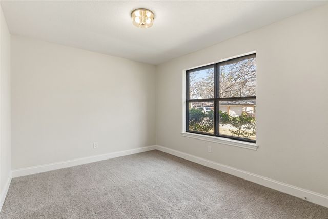 3801 Pleasant Wood Court, Arlington, TX 76016