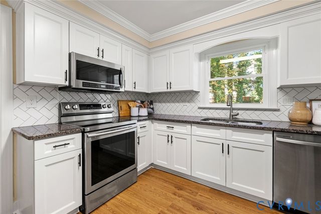 10304 Avenham Way, Henrico, VA 23238