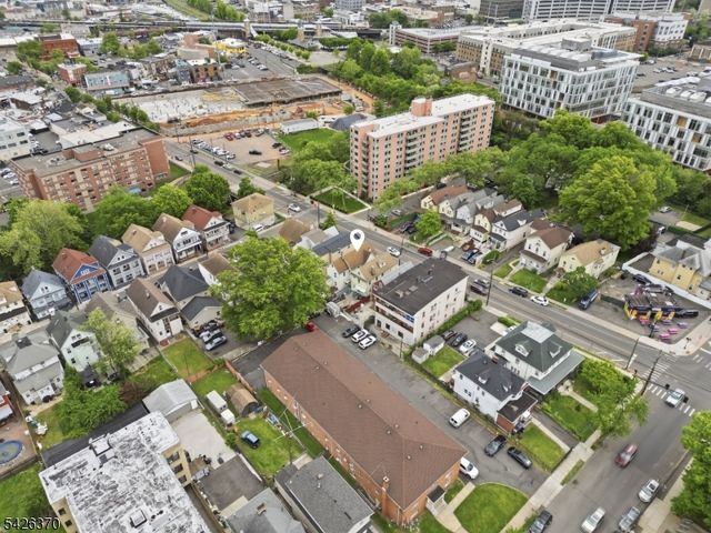 81 Westfield Ave, Elizabeth City, NJ 07208
