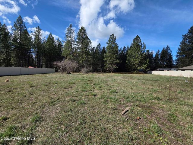 NNA 9th Street, Spirit Lake, ID 83869