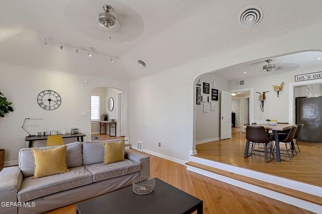 1104 MADELINE Drive, El Paso, TX 79902