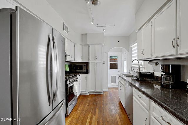 1104 MADELINE Drive, El Paso, TX 79902