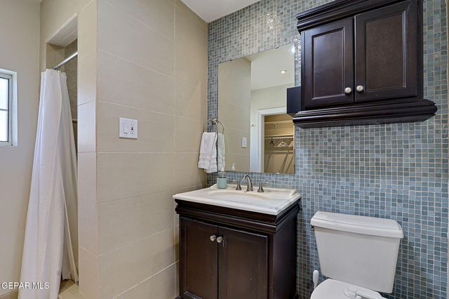 1104 MADELINE Drive, El Paso, TX 79902