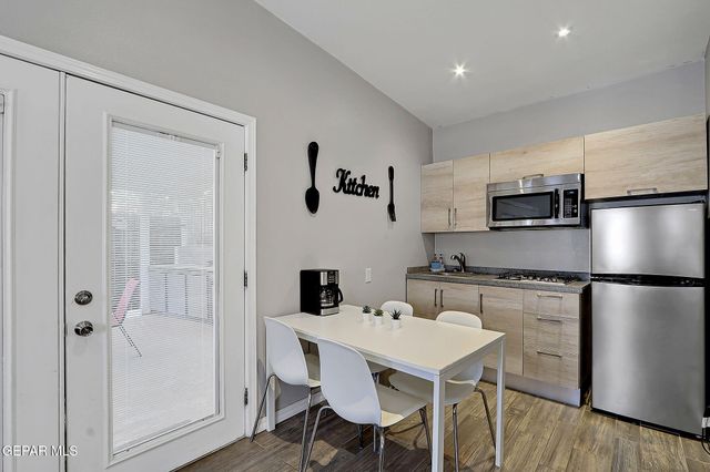 1104 MADELINE Drive, El Paso, TX 79902