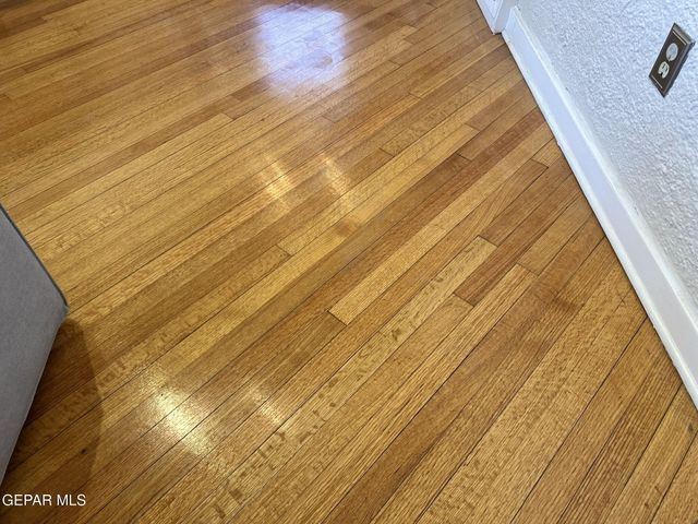 1104 MADELINE Drive, El Paso, TX 79902