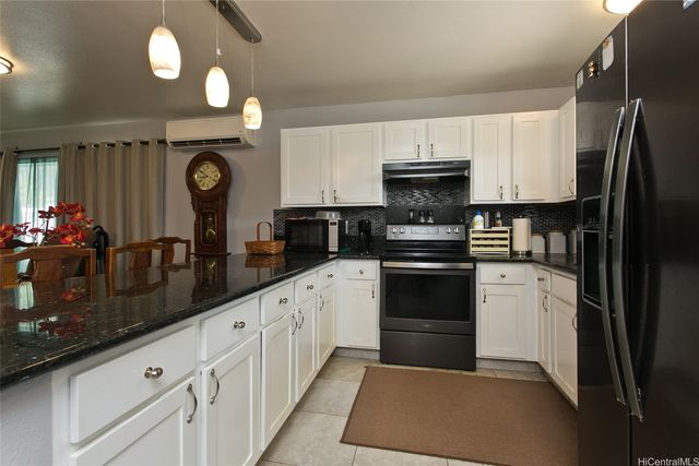 91-1083 Kaupea Street, Kapolei, HI 96707