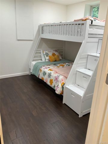 35 Mohawk Circle, Ferndale, NY 12734