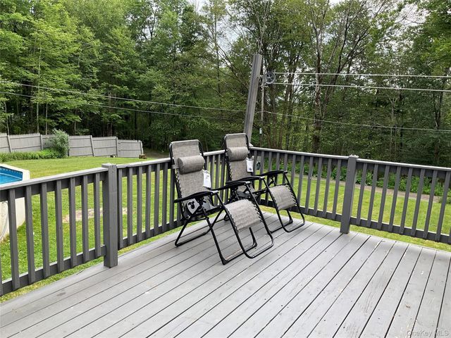 35 Mohawk Circle, Ferndale, NY 12734