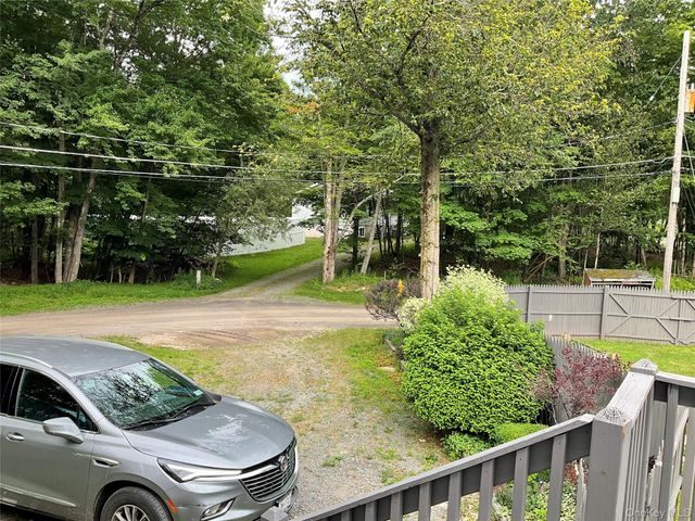 35 Mohawk Circle, Ferndale, NY 12734