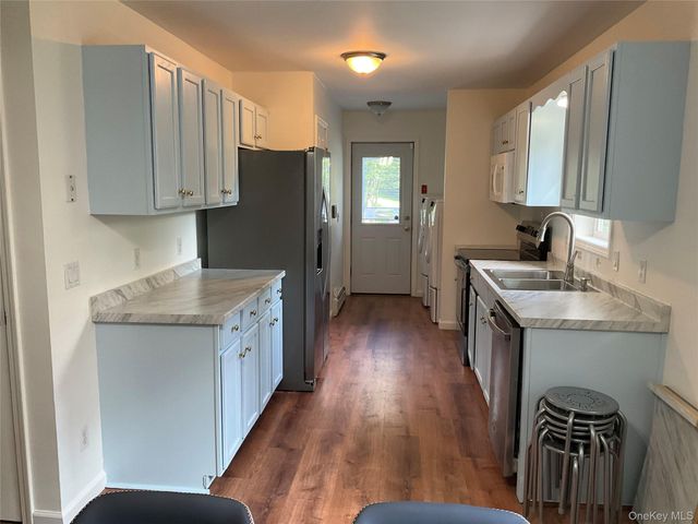 35 Mohawk Circle, Ferndale, NY 12734