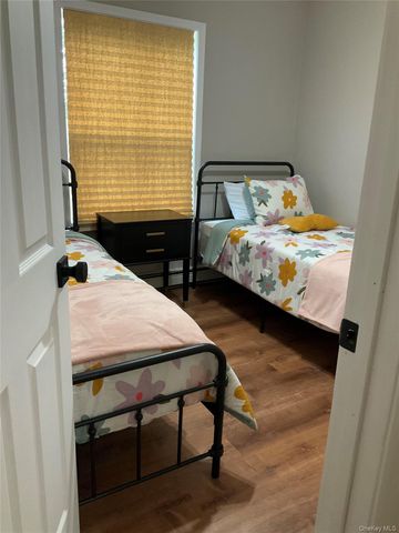 35 Mohawk Circle, Ferndale, NY 12734