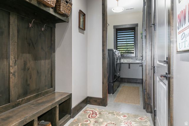 6226 E HAWKS LN, Huntsville, UT 84317