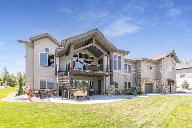 6226 E HAWKS LN, Huntsville, UT 84317