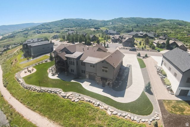 6226 E HAWKS LN, Huntsville, UT 84317