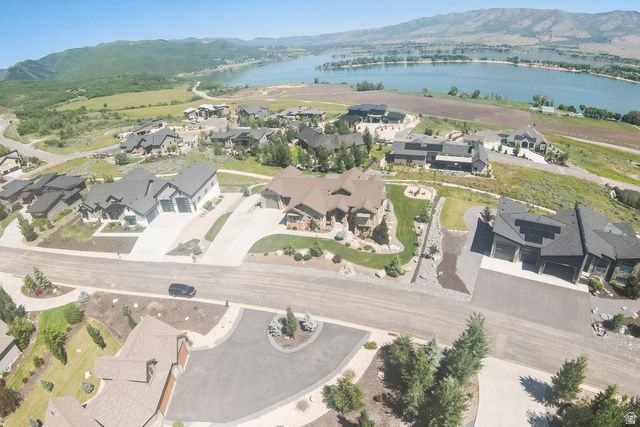 6226 E HAWKS LN, Huntsville, UT 84317