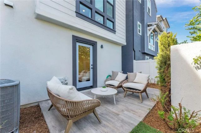 520 Caleigh, Costa Mesa, CA 92627