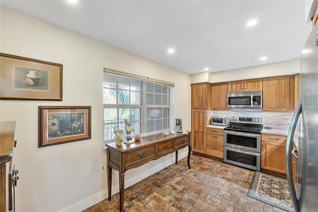 804 Cypress Grove Lane 407, Pompano Beach, FL 33069