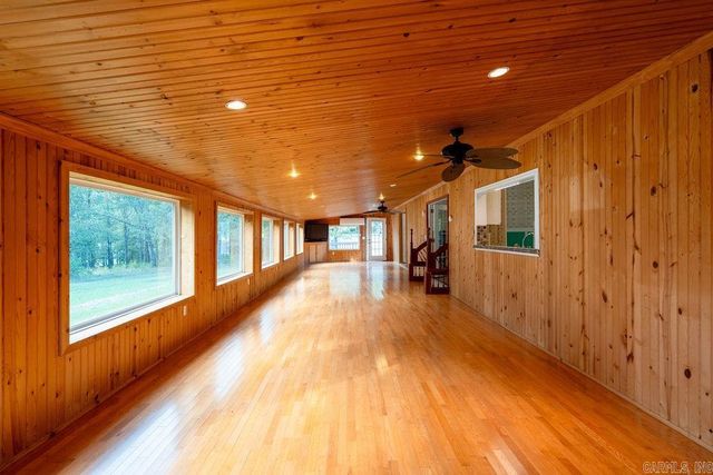 189 Wallace, Tumbling Shoals, AR 72581