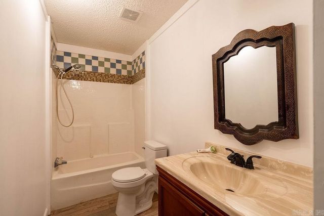 189 Wallace, Tumbling Shoals, AR 72581