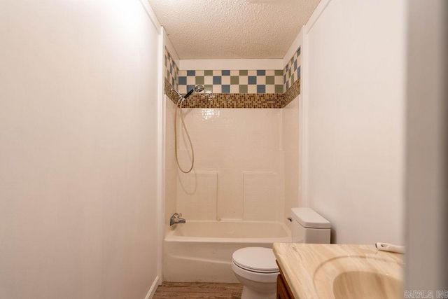 189 Wallace, Tumbling Shoals, AR 72581